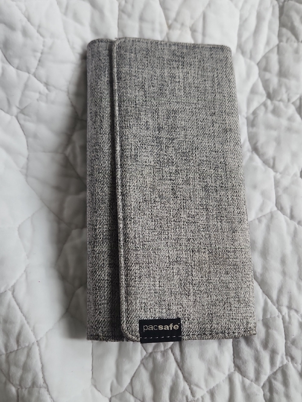 Pacsafe Heathered Grey Blocking Wallet